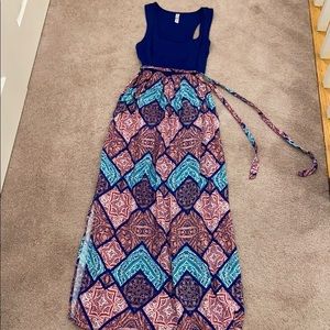 Women’s maxi dress